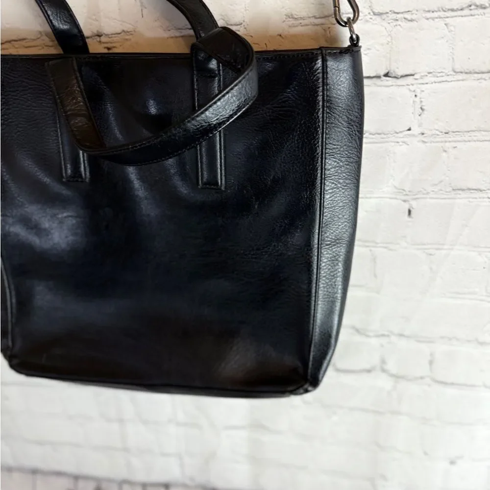 Matt & Nat Black Men Laptop Bag 14x14x3.5